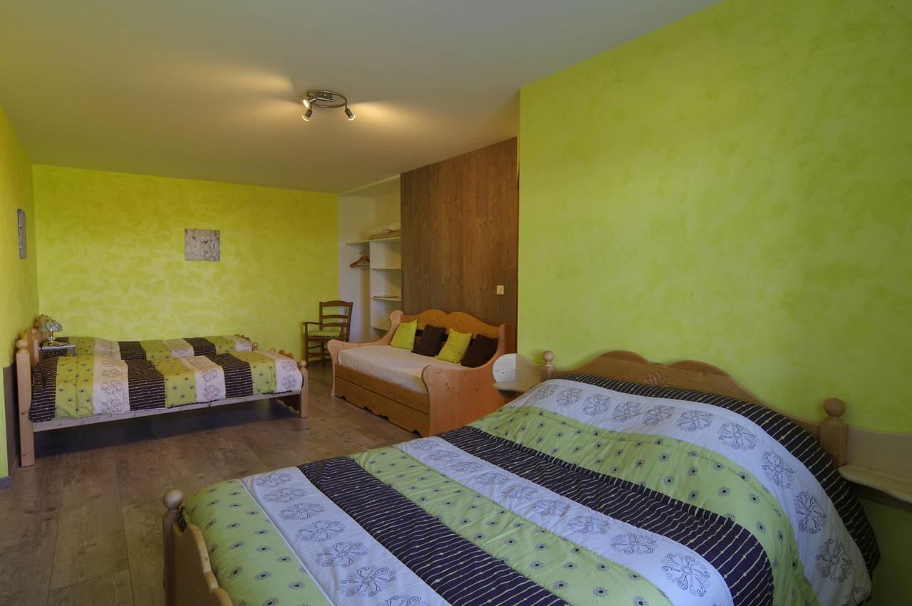 Auberge Les Volpilieres Ruynes-en-Margeride Eksteriør billede